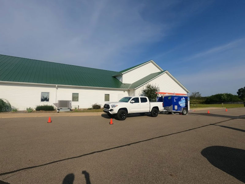 commercial pressure washing